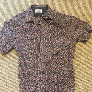 flower short sleeve button up